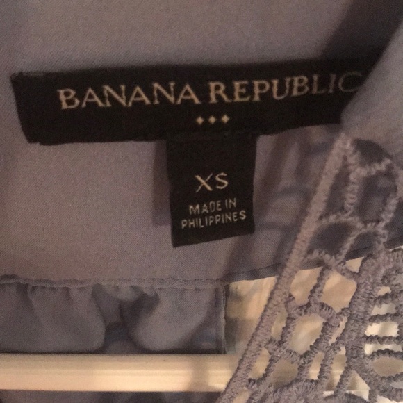 Elegant Banana Republic top - Picture 2 of 2